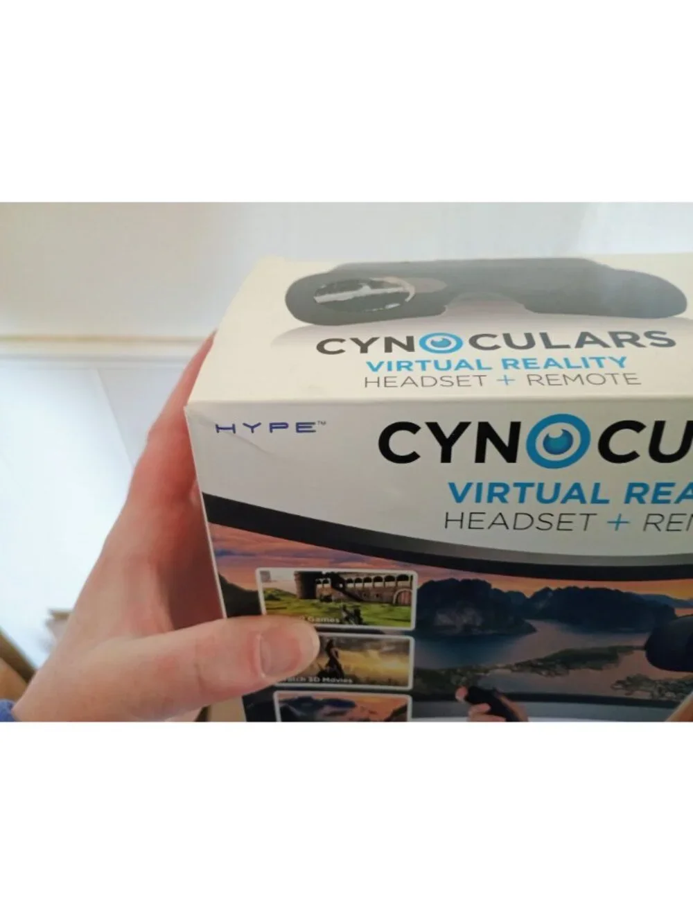Hype Cynoculars Virtual Reality Headset + Remote For Smartphones Up To 6